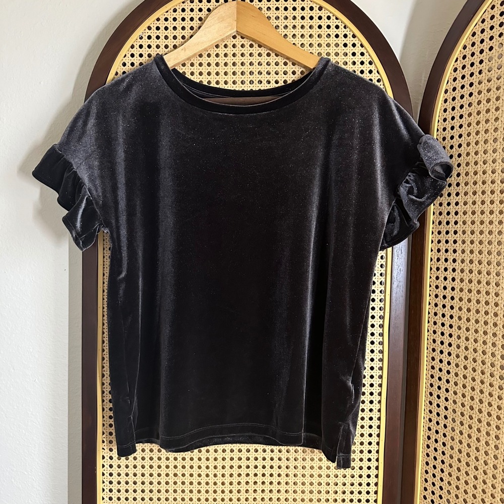 Old Navy Black Velvet Sparkle Ruffle‎ Sleeve T Shirt Sz XS Romantic Whimsy Goth